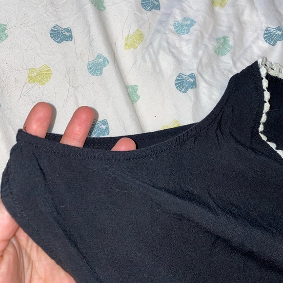 Top - Picture 2 of 3